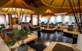 Nexus Resort & Spa Karambunai